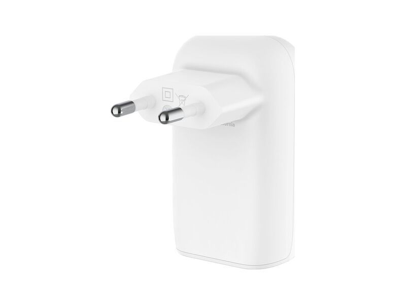 Belkin BoostCharge 3-Port 67W wall charger