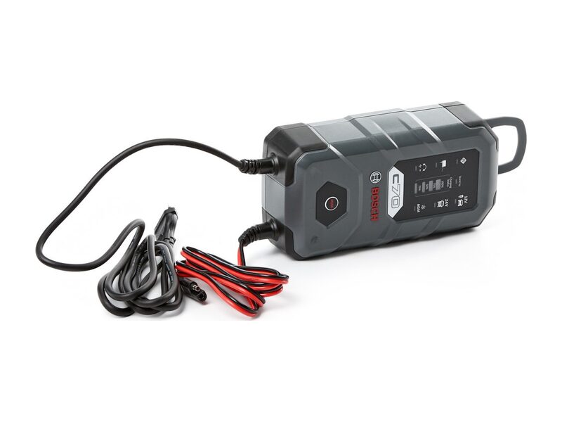 Chargeur de batterie Bosch C70 12 et 24 volts
