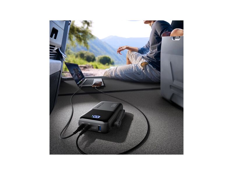 INIU P63 100W power bank