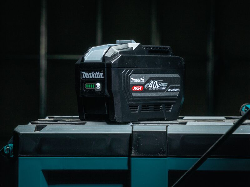 Makita BL4080H 40V XGT 8.0Ah - photo 3