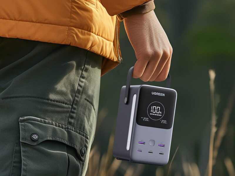 Batterie externe haute capacité Ugreen 48000 mAh 300W