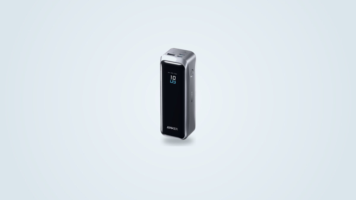Power bank Anker Prime 20100 220W con pantalla LCD sobre fondo claro