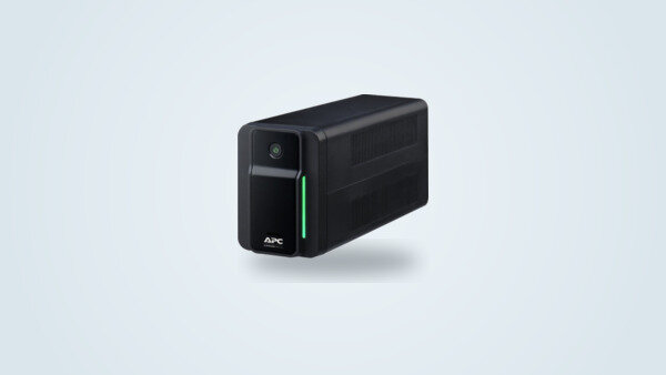 APC Back-UPS BX500MI UPS seen from the front with its IEC outlets