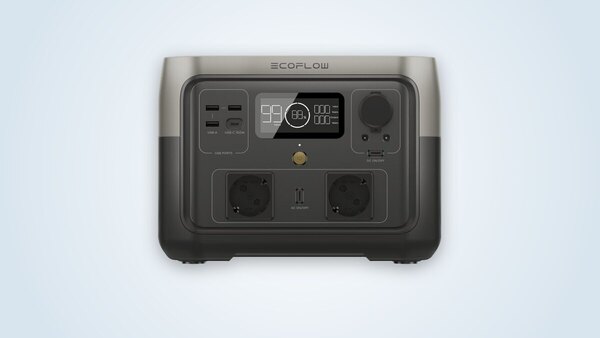 Station électrique portable EcoFlow River 2 Max de face, écran allumé, deux prises 230 V et ports USB visibles
