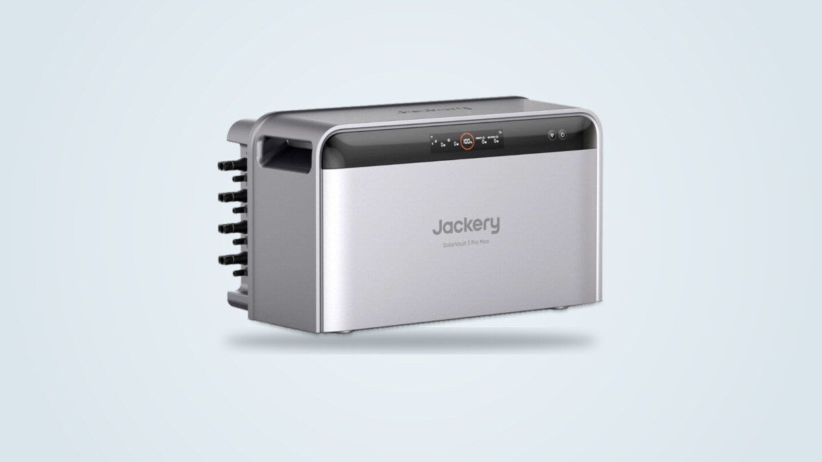Jackery SolarVault 3 Pro Max balcony solar storage battery in three-quarter view, light grey casing with a black top band, control screen and MC4 connectors on the side