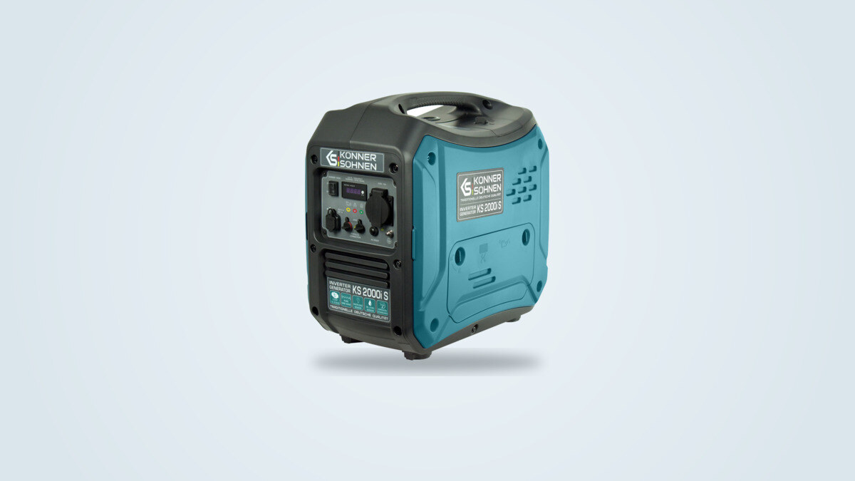 Konner & Sohnen KS2000i S inverter generator in petrol blue and black, seen from a three-quarter angle, control panel with LED display and outlets visible