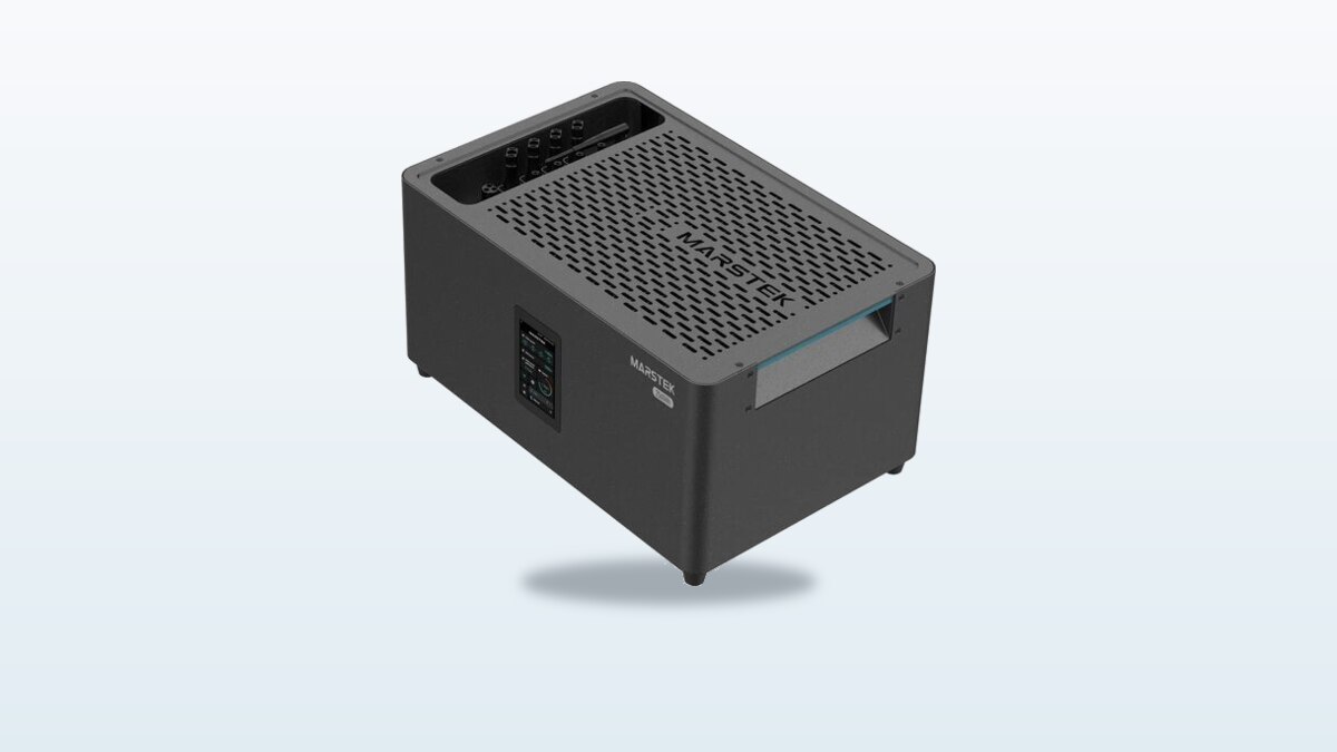 Marstek Jupiter C Plus balcony solar battery, black housing with touchscreen and MC4 connectors