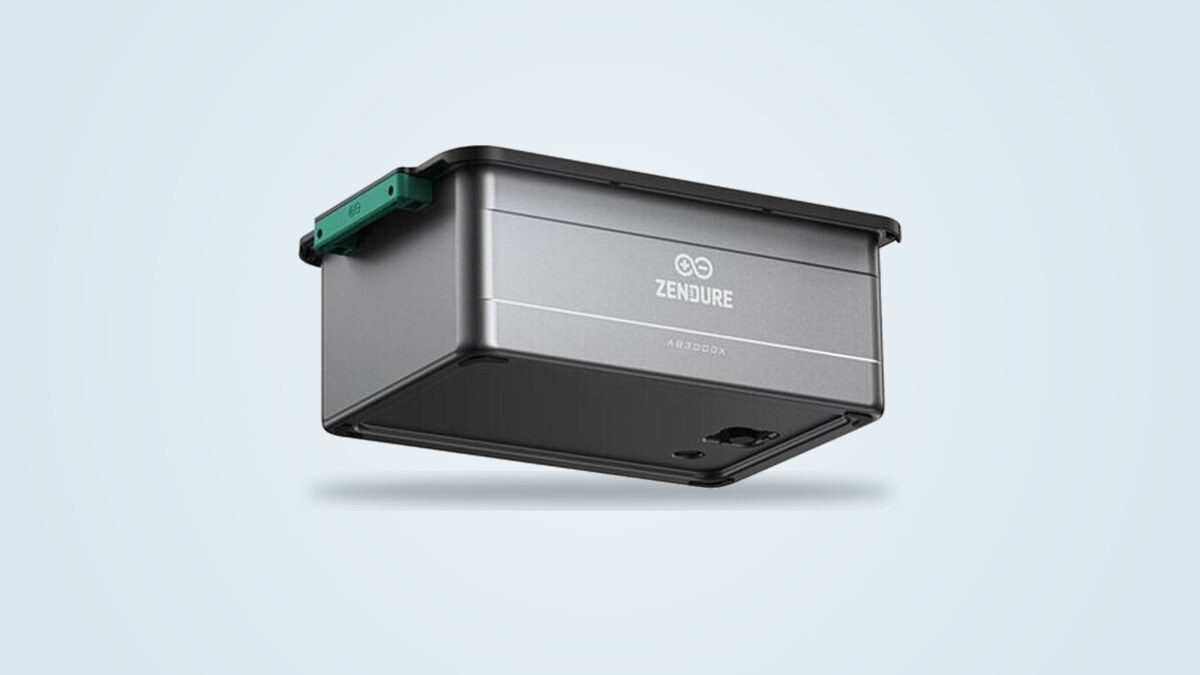 Modulo batteria Zendure AB3000X su sfondo chiaro, visto di tre quarti