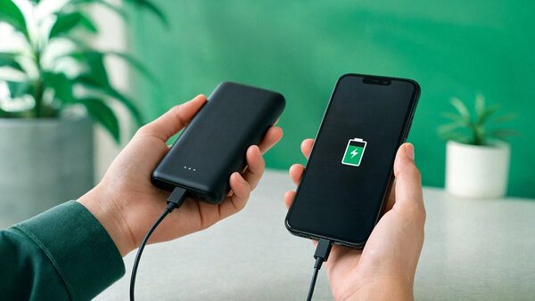 Illustration einer ladenden Powerbank, Best Batteries Kaufratgeber